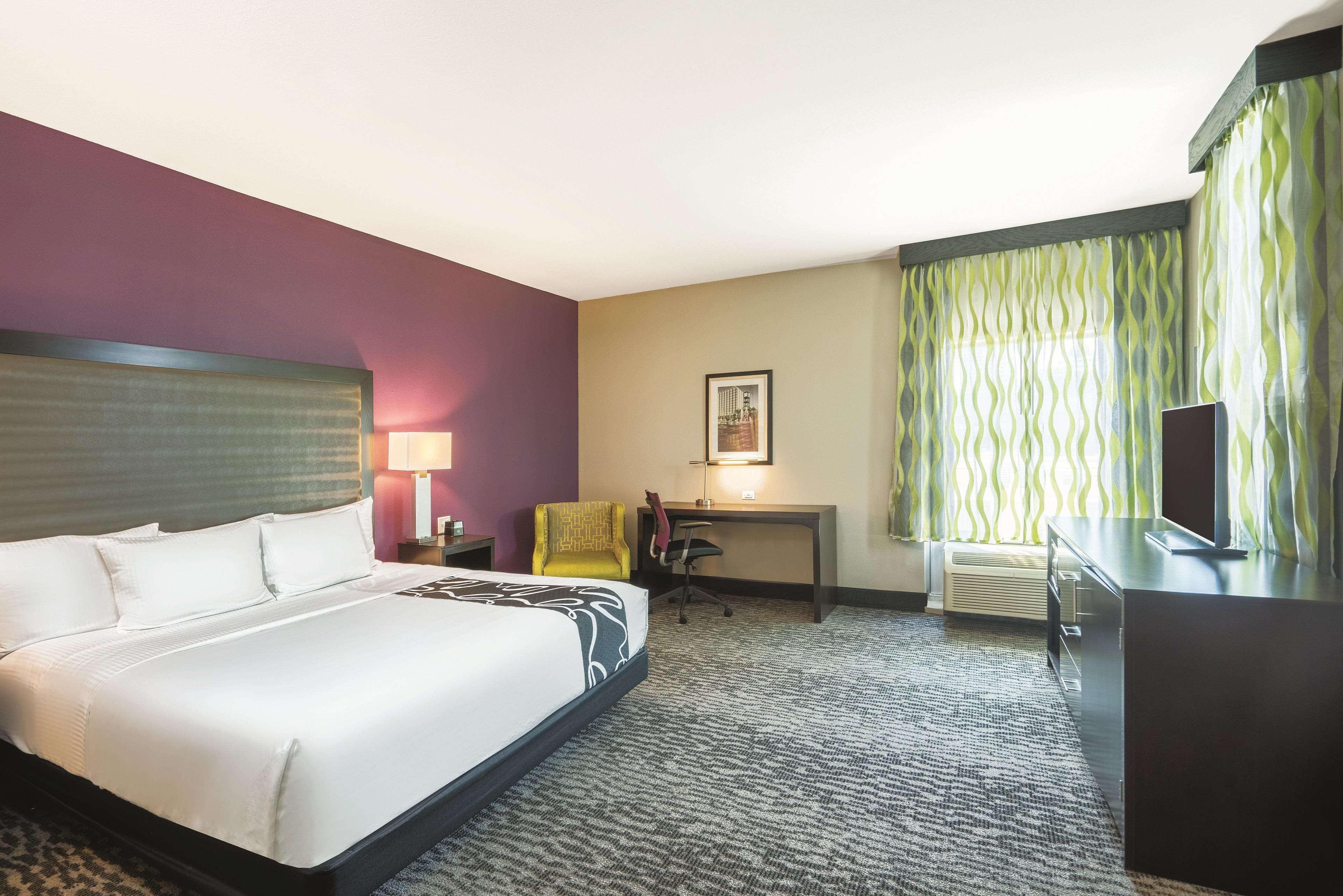 La Quinta By Wyndham Memphis Downtown Hotel Bagian luar foto